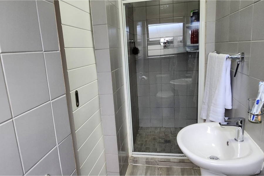4 Bedroom Property for Sale in Bardale Village Western Cape